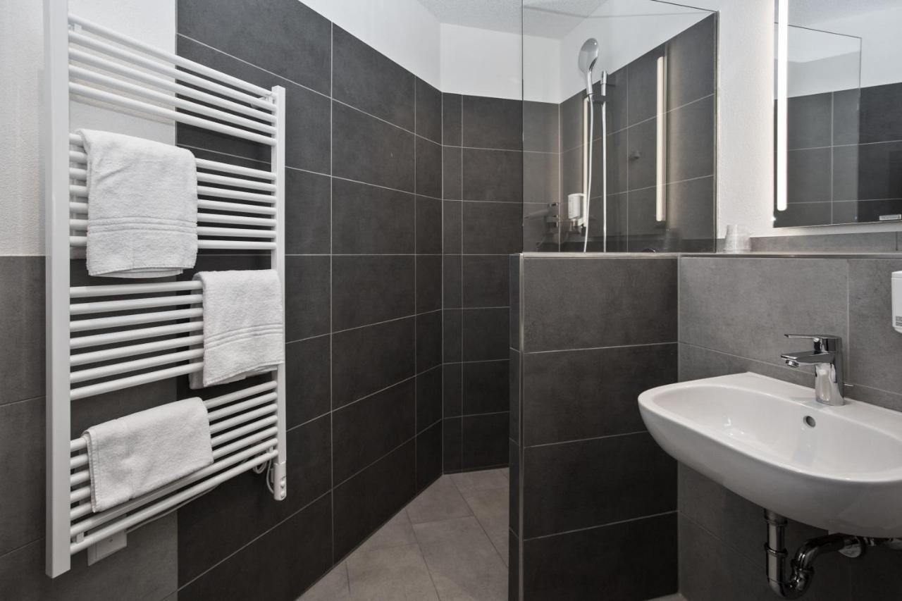 Hotel-Gasthaus Engel Luttingen Laufenburg Extérieur photo